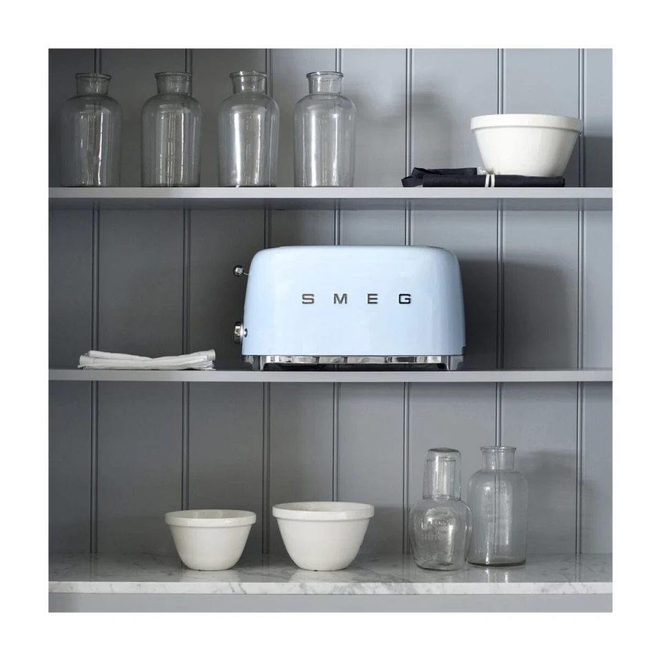 SMEG TOSTER TSF02PBEU PASTELNO PLAVA